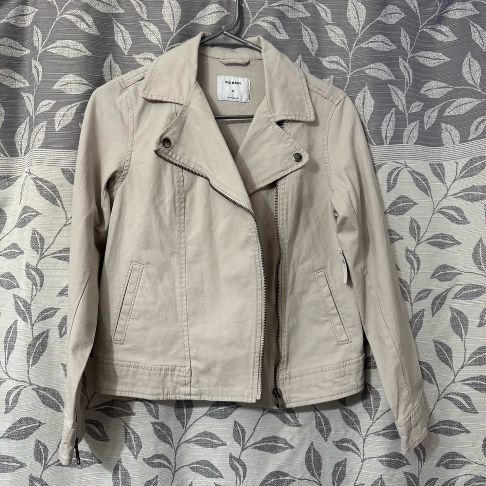 NWT Old Navy Women's Beige Utility Jacket